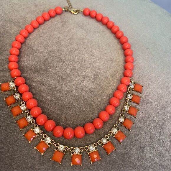 Banana republic blood orange beaded rhinestone layered statement necklace - Picture 5 of 11